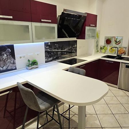 Luxury Station Apartment Bologna Exterior foto
